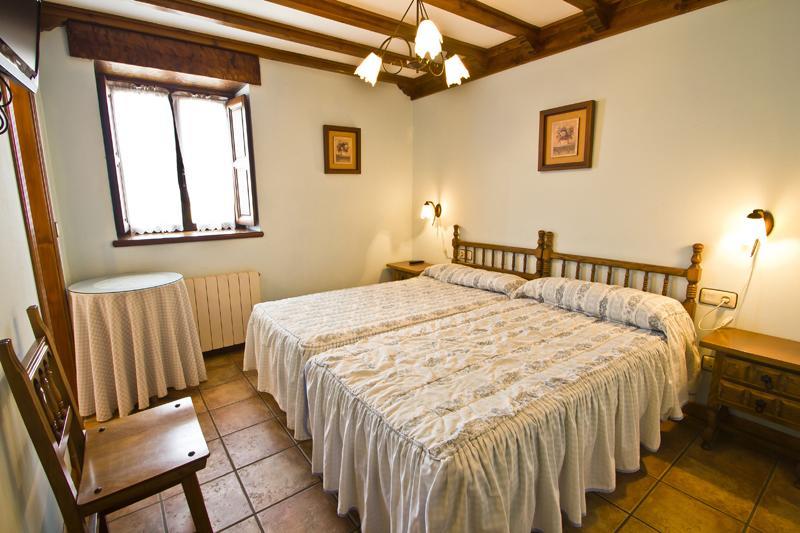 Hospedaje Granada San Vicente de la Barquera Szoba fotó